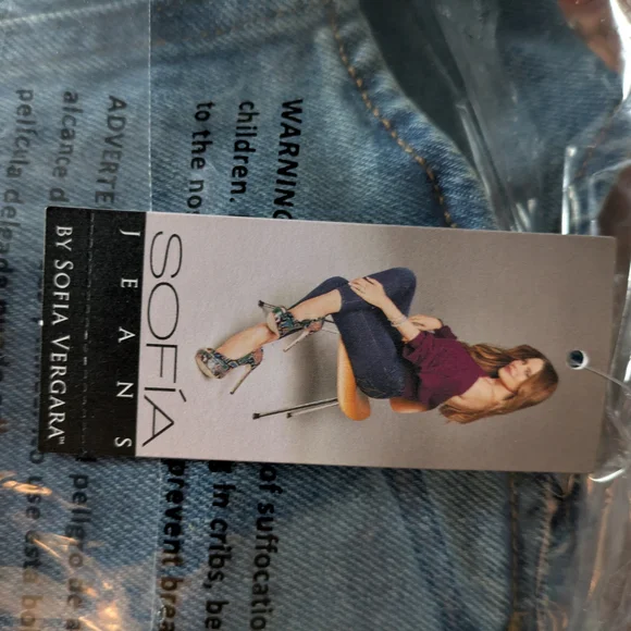 Sofia by Sofia Vergara Light Blue Denim Vest - Picture 5 of 8